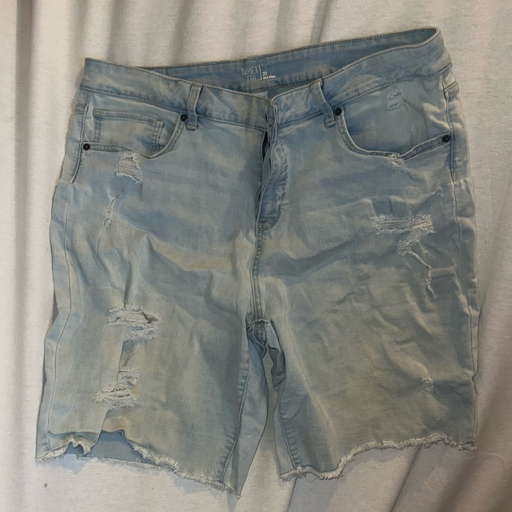 Womens Size 20 Time And Tru Jean Shorts.